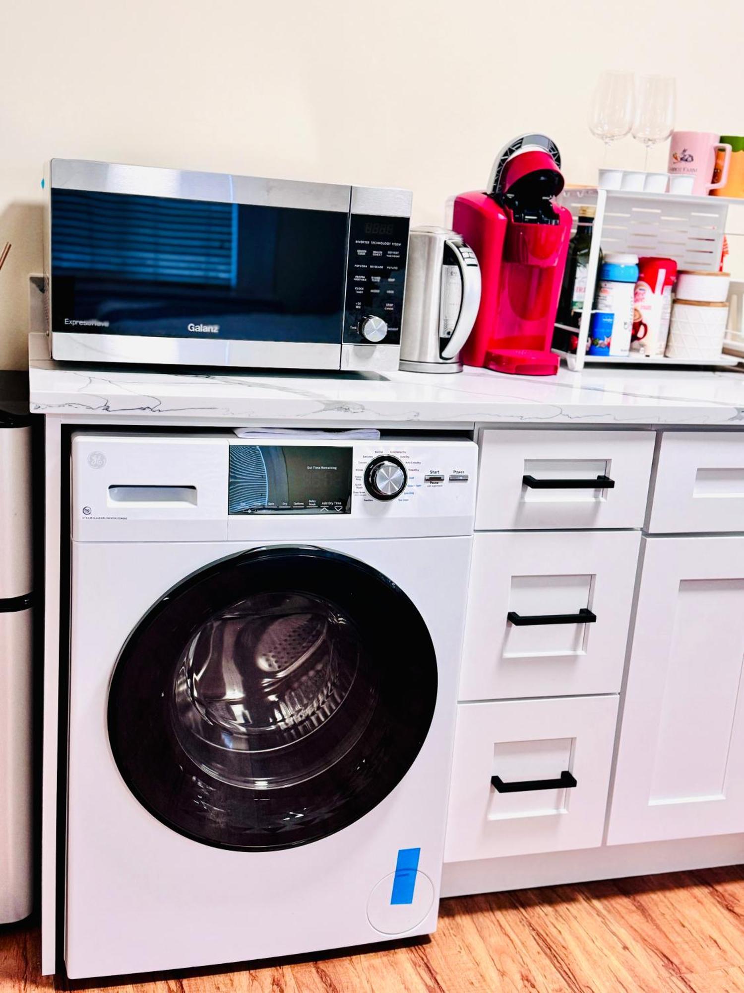 Cozy 2 Beds Spacious Rooms,Close To Transit Vancouver Exterior foto